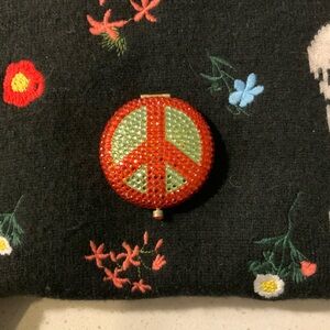 Vintage crystal Estée Lauder powder compact